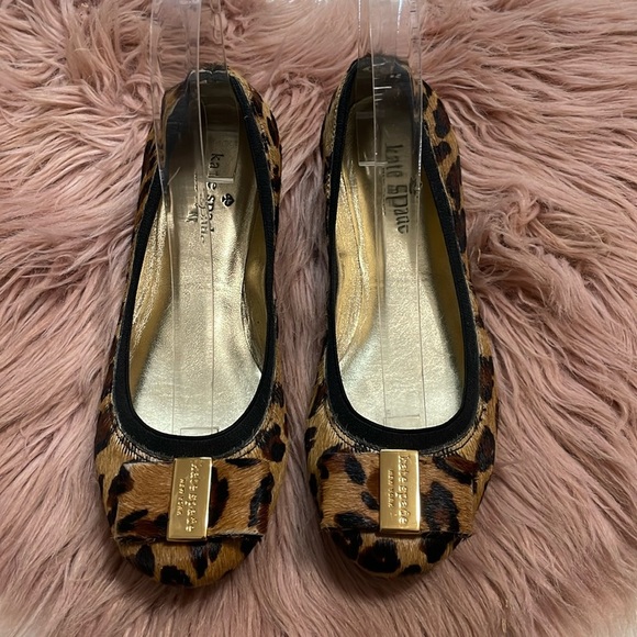 kate spade Shoes - Kate Spade Leopard Print Ballet Flats - Gold Plaque